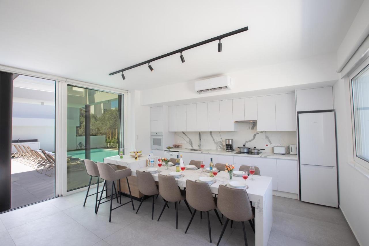 Kube Luxury Villas Agia Napa Exterior foto